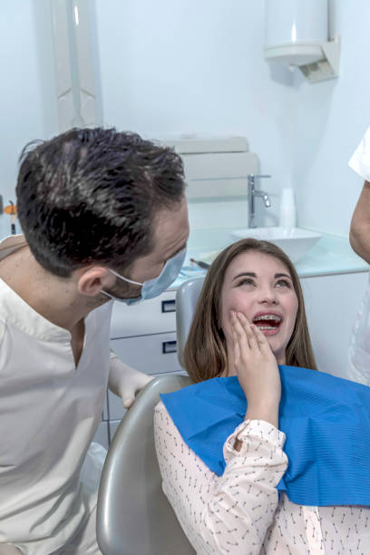 Best Emergency Dental Care for Broken or Chipped Teeth in East Rancho Dominguez, CA